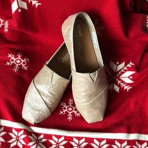 Toms Classic Rose Gold Glimmer